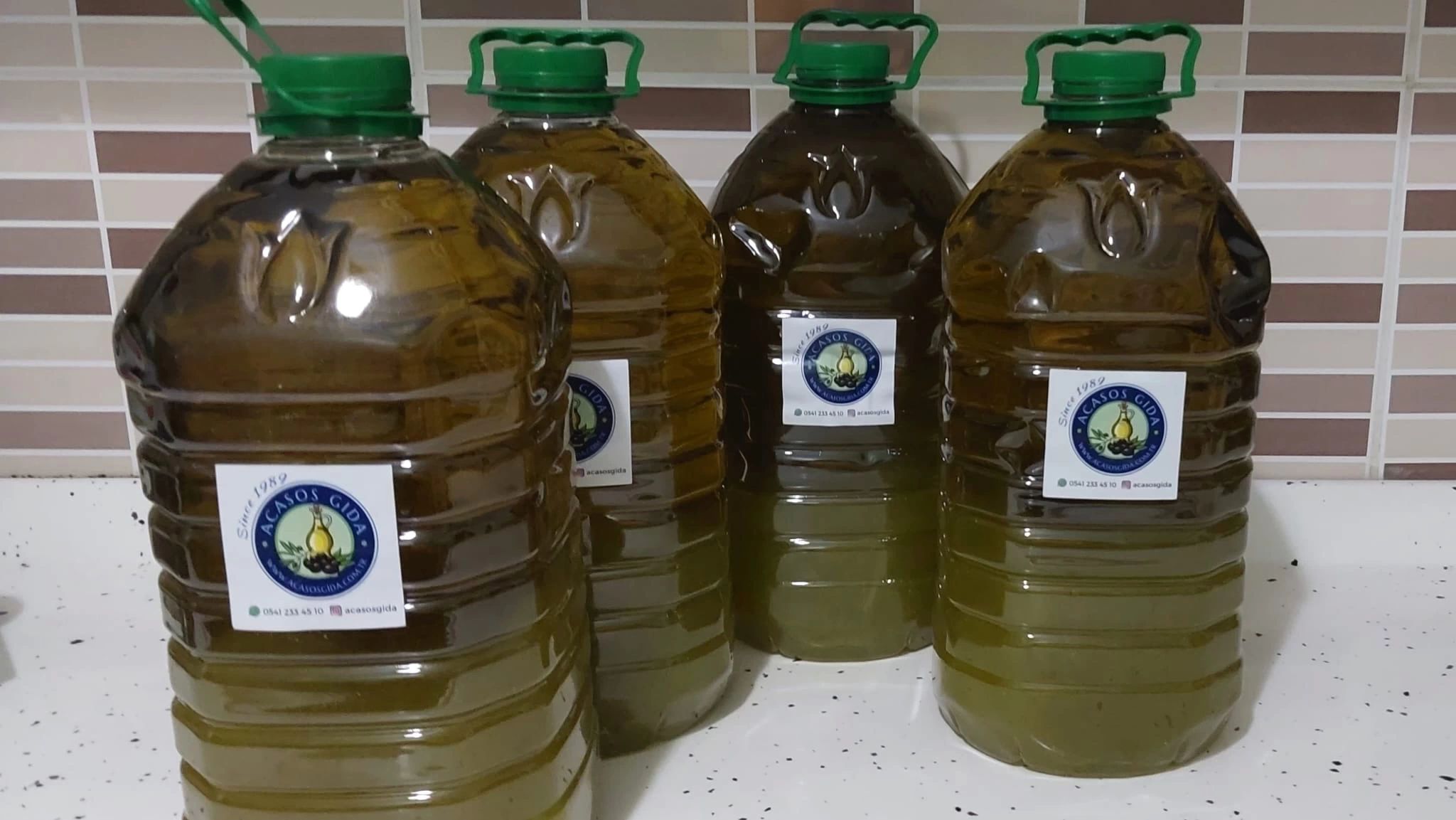 FIRSAT ÜRÜNÜ 4LÜ PET ORGANİK ZEYTİNYAĞ