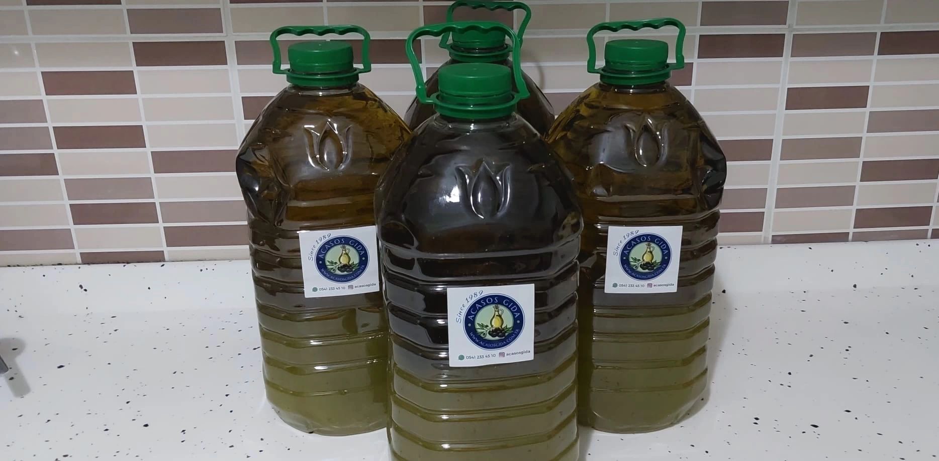 FIRSAT ÜRÜNÜ 4LÜ PET ORGANİK ZEYTİNYAĞ