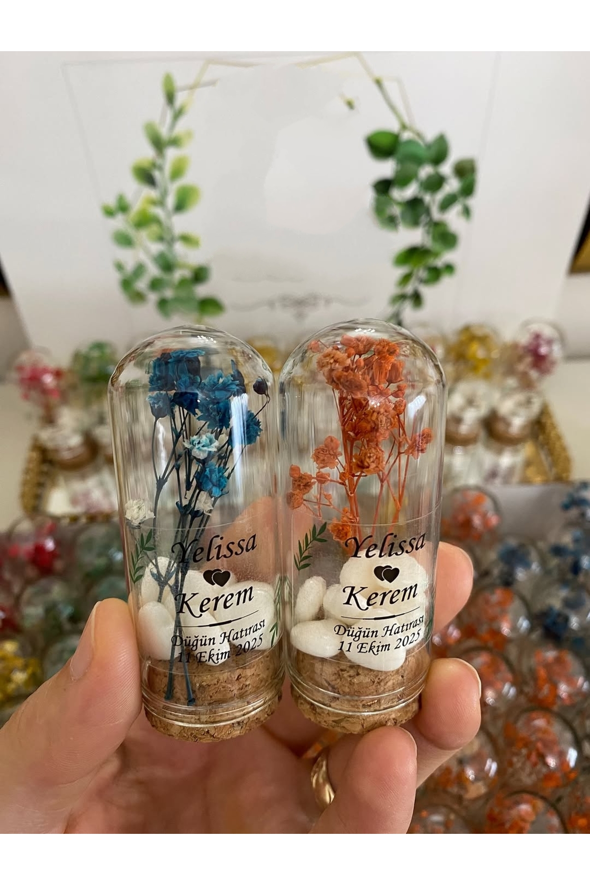 Cam Fanus Karışık Cipso Çiçekli ve Kalp Şekerli Nikah, Söz, Nişan Hediyelik - 25 Adet