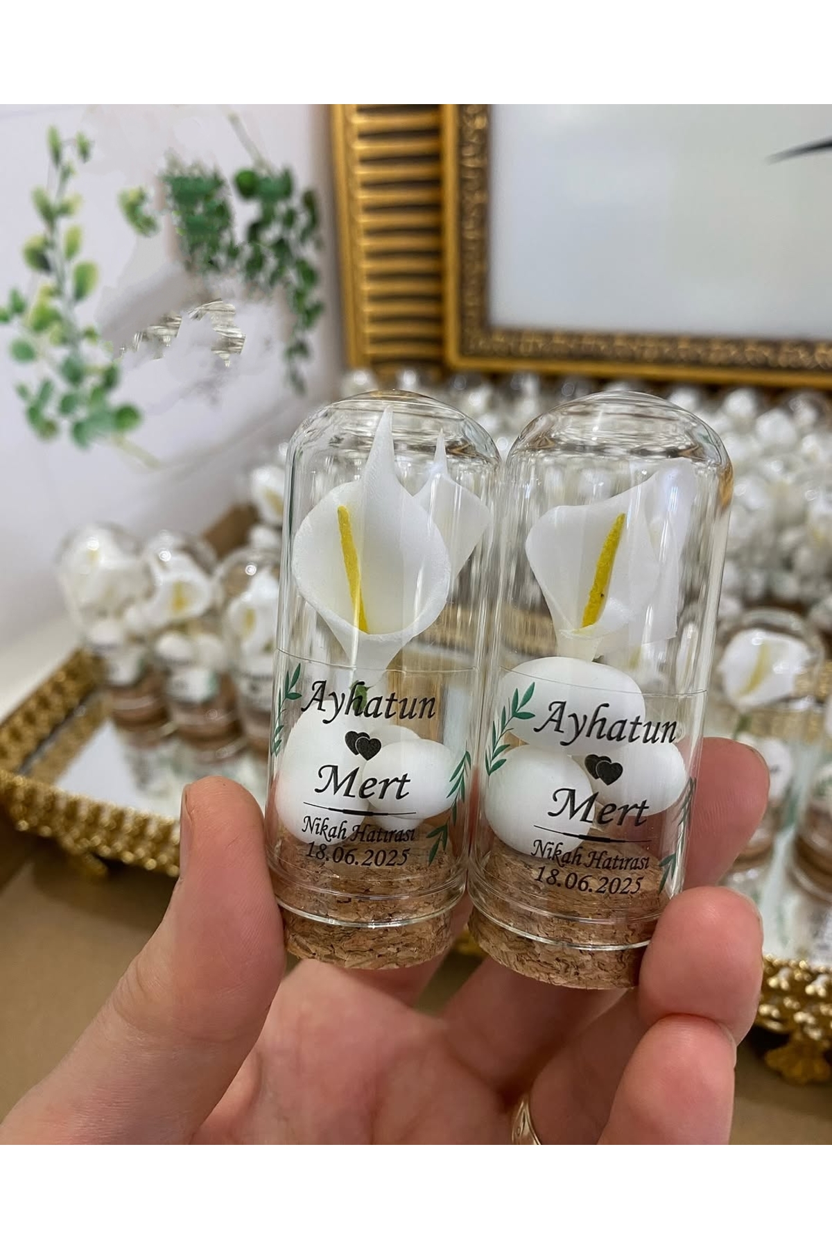 Cam Fanus Kardelen Çiçek ve Fıstık Şekerli Nikah, Söz, Nişan Hediyelik - 25 Adet