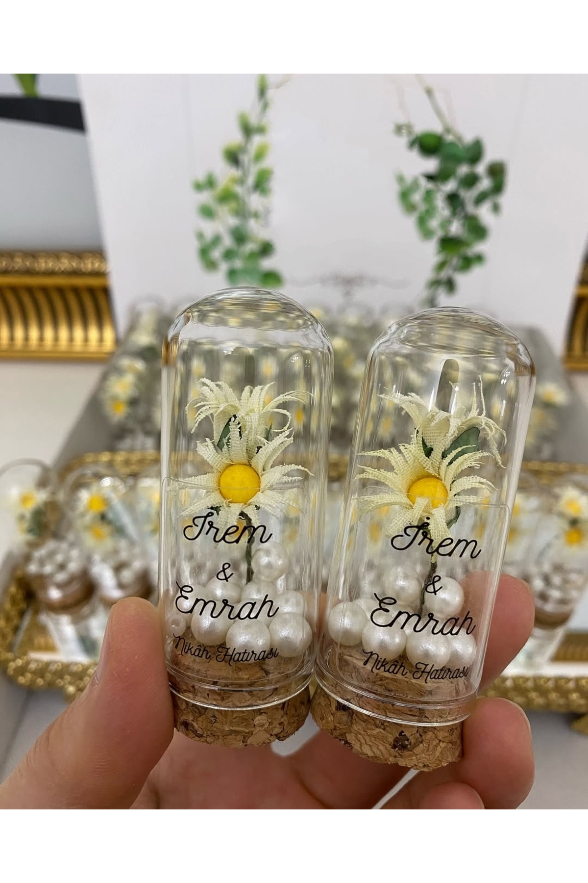 Cam Fanus Papatya Çiçek ve İncili Nikah, Söz, Nişan Hediyelik - 25 Adet