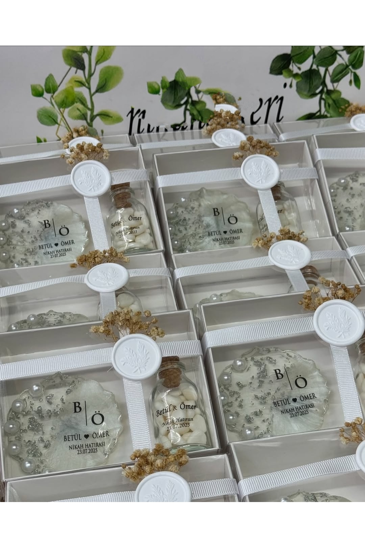 Epoksi ve Mantar Şişe Kalp Şekerli Set Nikah, Söz, Nişan Hediyelik - 50 Adet