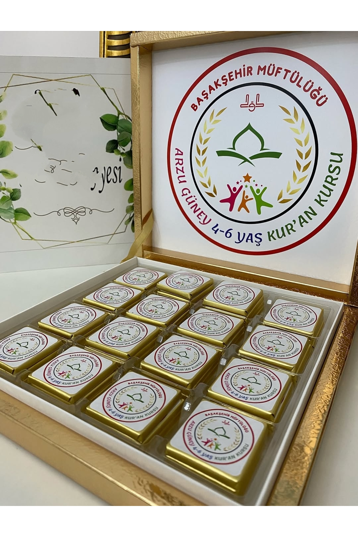 Karton Kutulu Baskılı Madlen Çikolata 50 Adet