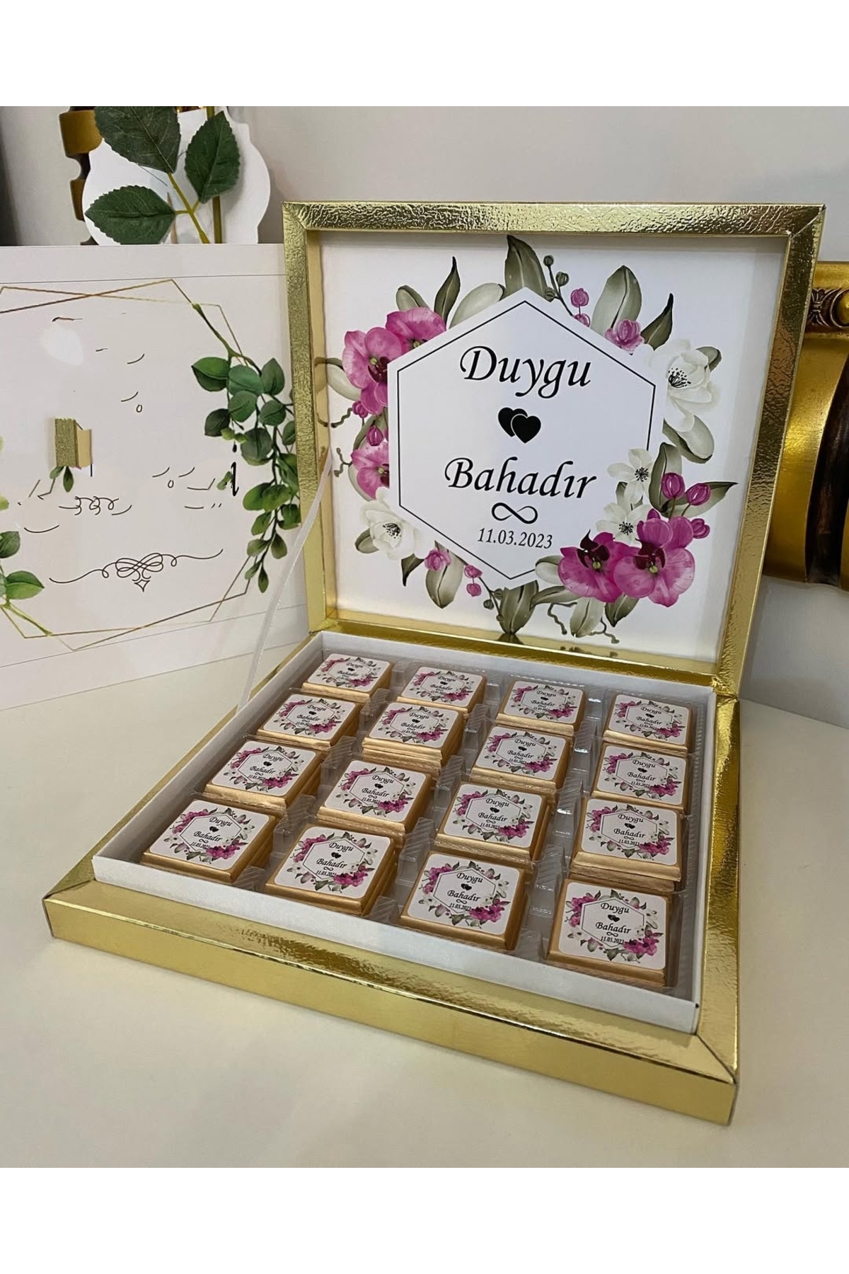 Karton Kutulu Baskılı Madlen Çikolata 50 Adet