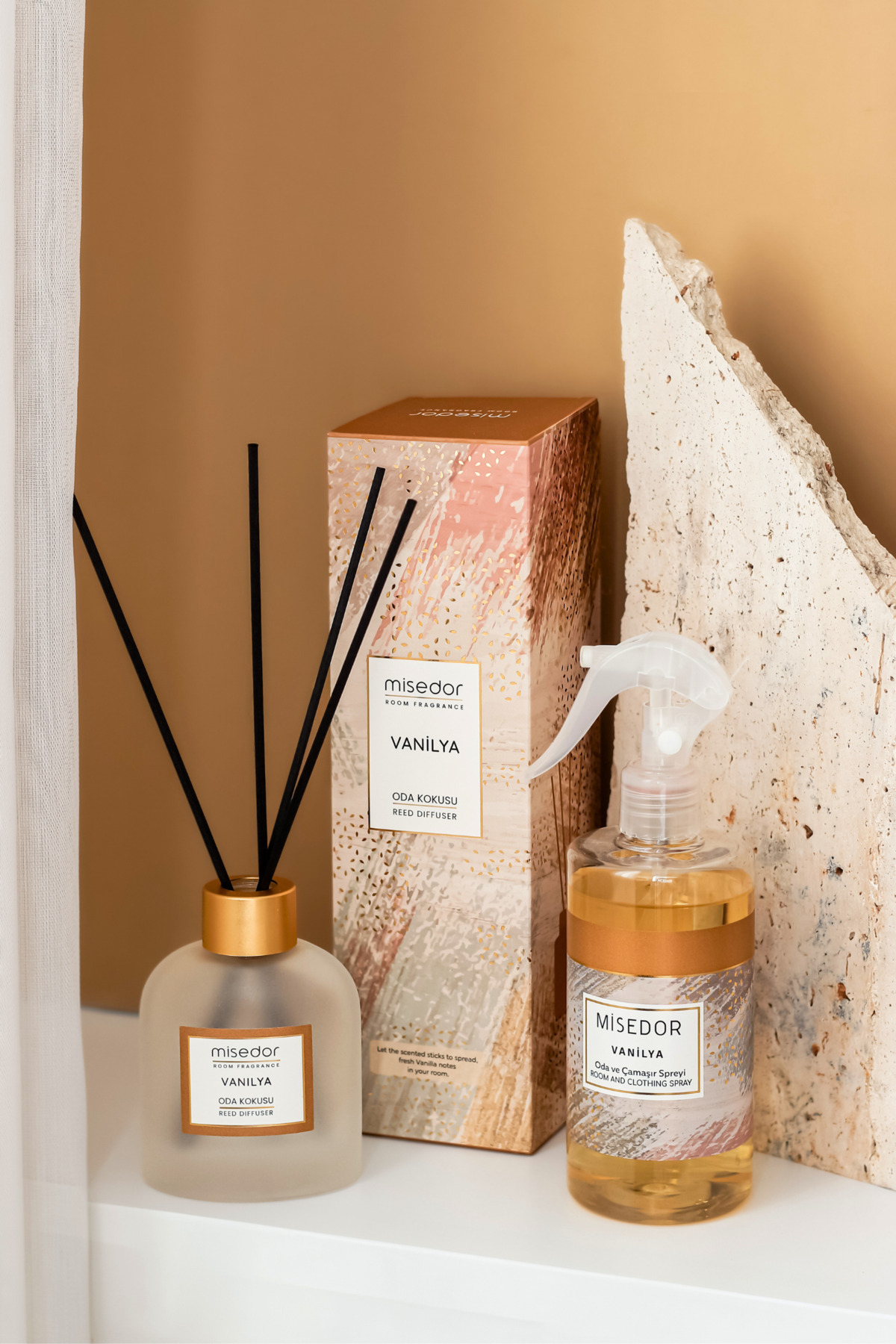 2 Li Set Vanilya Çubuklu Oda Kokusu 120 ml & Oda Spreyi 330 ml