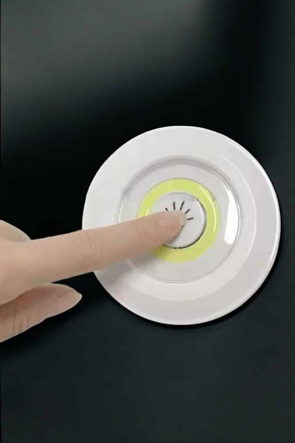 Spot Lamba Led Işık 3'lü Uzaktan Kumandalı Pilli Yapışkanlı Kablosuz