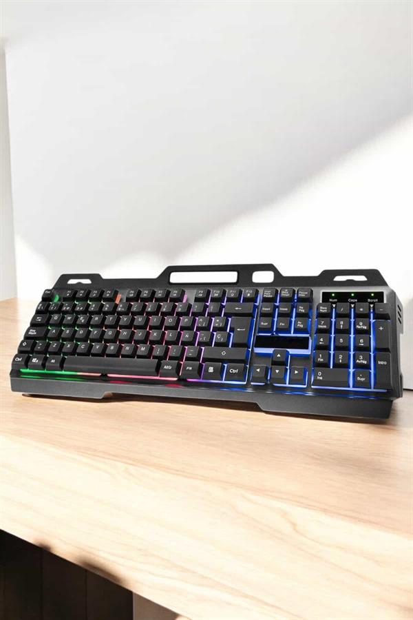 Led Işıklı Oyuncu Klavye Usb Girişli RGB Işıklı Q Klavye Mouse Hediyeli