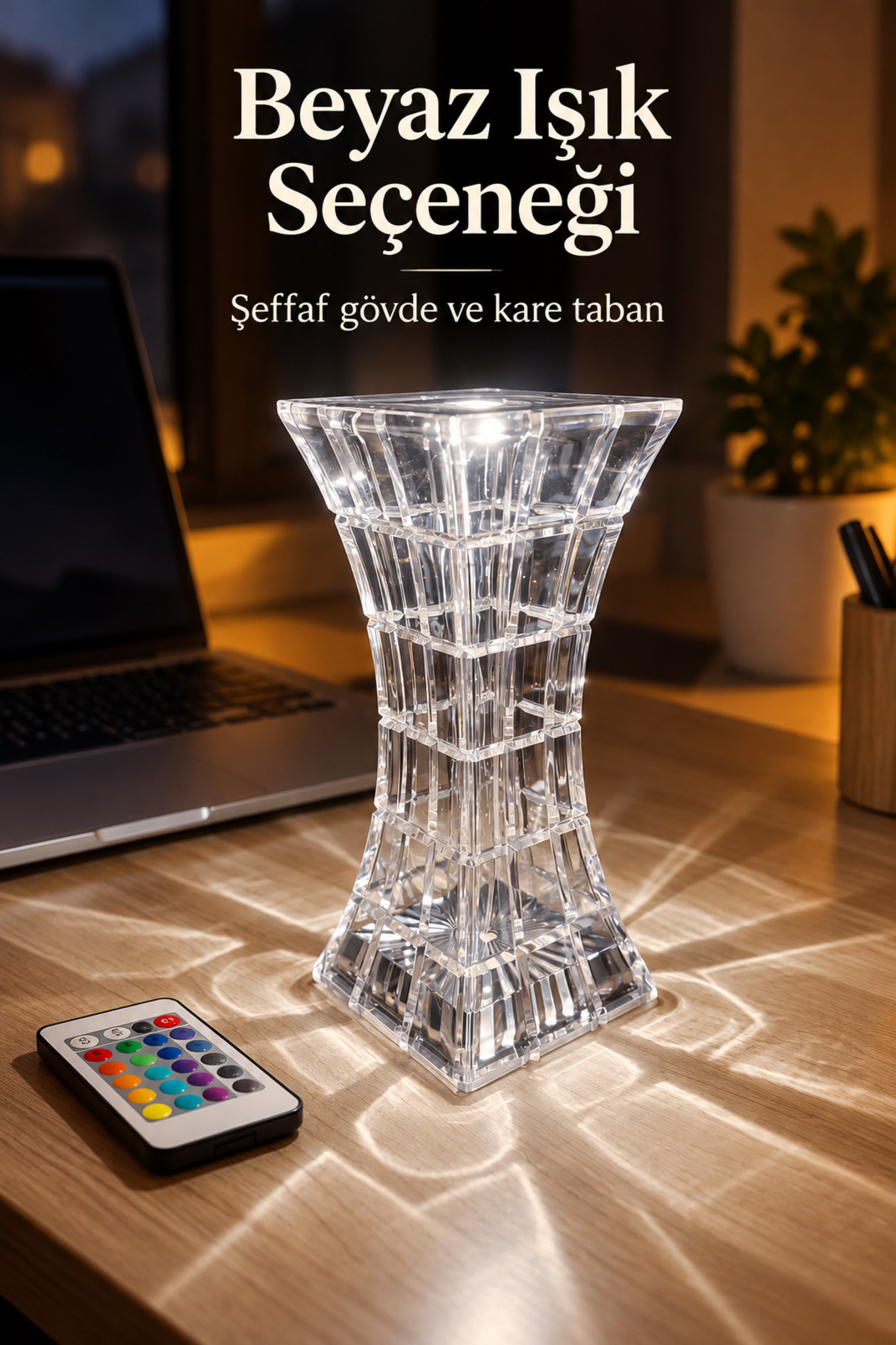 Geometrik Gövdeli Parlaklık Ayarlı LED Masa Lambası