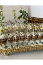 Cam Fanus Papatya Çiçek ve Kalp Şekerli Nikah, Söz, Nişan Hediyelik - 50 Adet