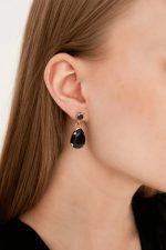 Gümüş Kaplama Siyah Kristal Cam Taşlı Damla Küpe