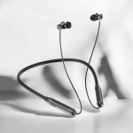 Kablolu Bluetooth Kulaklık Boyun Bantlı ANC Özelliği Yüksek Ses Kaliteli 100 saat