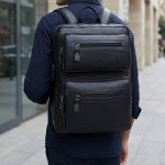15.6 İnç Ve 17 İnç Bilgisayar-Notebook Uyumlu Suni Deri Sırt Çantası
