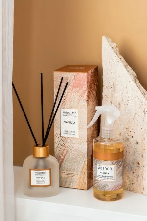 2 Li Set Vanilya Çubuklu Oda Kokusu 120 ml & Oda Spreyi 330 ml