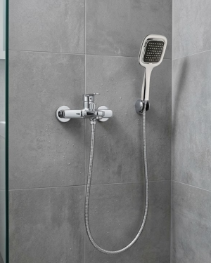 Siyah Duş Seti El Duşu Başlığı Spiral Hortum Dayanıklı Banyo Duş Aksesuarı